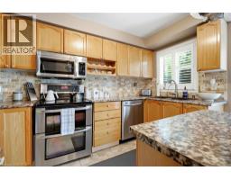 131 HUNTINGWOOD Avenue - 17