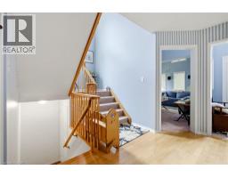 131 HUNTINGWOOD Avenue - 25