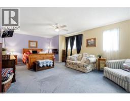 131 HUNTINGWOOD Avenue - 29