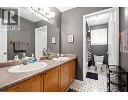 131 HUNTINGWOOD Avenue - 37