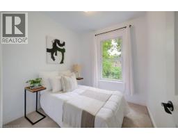 38 ROSE Avenue - 20