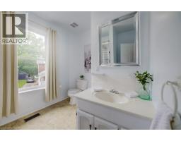 38 ROSE Avenue - 26