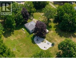 15 MIDDLEMISS Avenue - 1