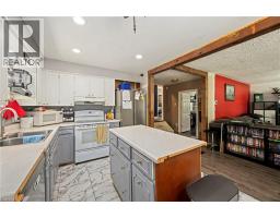 15 MIDDLEMISS Avenue - 9