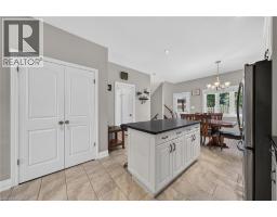 17 GRANTHAM Avenue S - 9