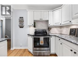 479 WOODVIEW Road UnitNo. 3 - 21