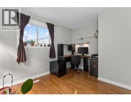 479 WOODVIEW Road UnitNo. 3 - 40