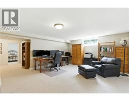 10 FEATHERSTONE Avenue - 30