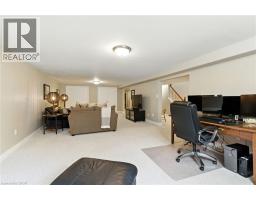 10 FEATHERSTONE Avenue - 31