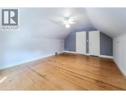 30 SANDERS Boulevard - 24