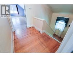30 SANDERS Boulevard - 26