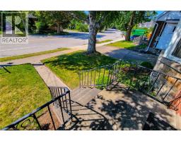 30 SANDERS Boulevard - 5