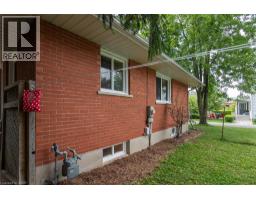13 LEWIS Street - 15