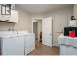 13 LEWIS Street - 31
