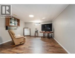 13 LEWIS Street - 41