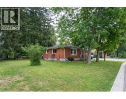 13 LEWIS Street - 5