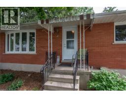 13 LEWIS Street - 6