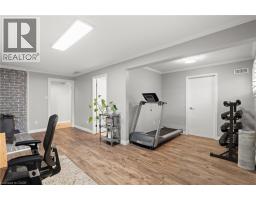 21 GOLDEN MEADOW Crescent - 31