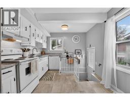 333 SIMPSON Avenue - 13