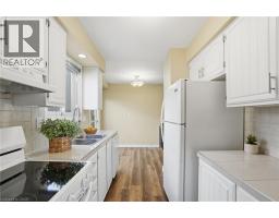 94 WENDOVER Drive - 14