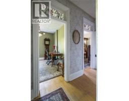 122 EAST Avenue S - 32