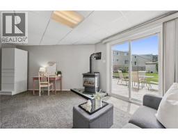 60 ELMSDALE Drive UnitNo. 25 - 6