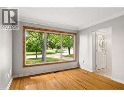 6 ROBROY Court - 14