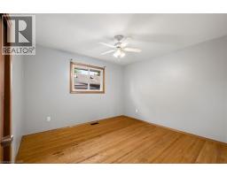 6 ROBROY Court - 17