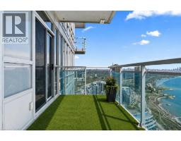 16 BROOKERS Lane UnitNo. 3506 - 17
