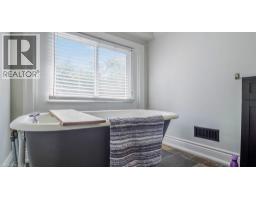 217 CAROLINE Street S - 33