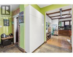 217 CAROLINE Street S - 37