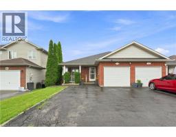 13 GOLDEN ACRES Drive - 1