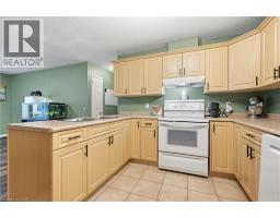 13 GOLDEN ACRES Drive - 10