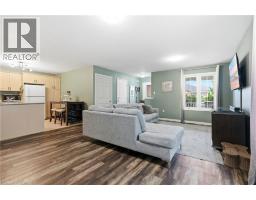 13 GOLDEN ACRES Drive - 7