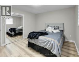 7812 BADGER Road - 13