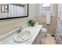 7812 BADGER Road - 16