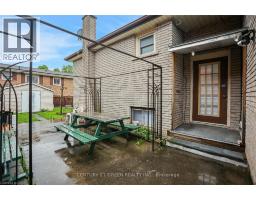 7812 BADGER Road - 19