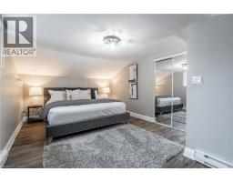 368 CAITHNESS Street - 15