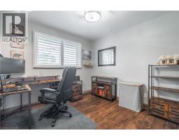 368 CAITHNESS Street - 20