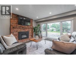 368 CAITHNESS Street - 6