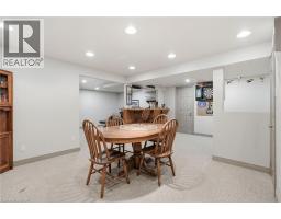 1 MEANDER Close - 37
