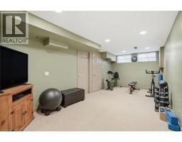 1 MEANDER Close - 40