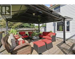 1 MEANDER Close - 43