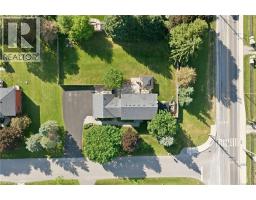 1 MEANDER Close - 47