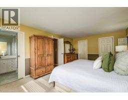 97 SOMERSET Crescent - 29