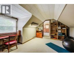97 SOMERSET Crescent - 31