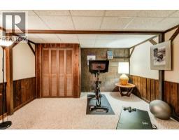 97 SOMERSET Crescent - 35