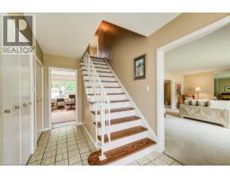 97 SOMERSET Crescent - 9