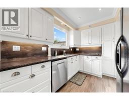 2208 LANCASTER Crescent - 17