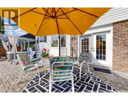 2208 LANCASTER Crescent - 37